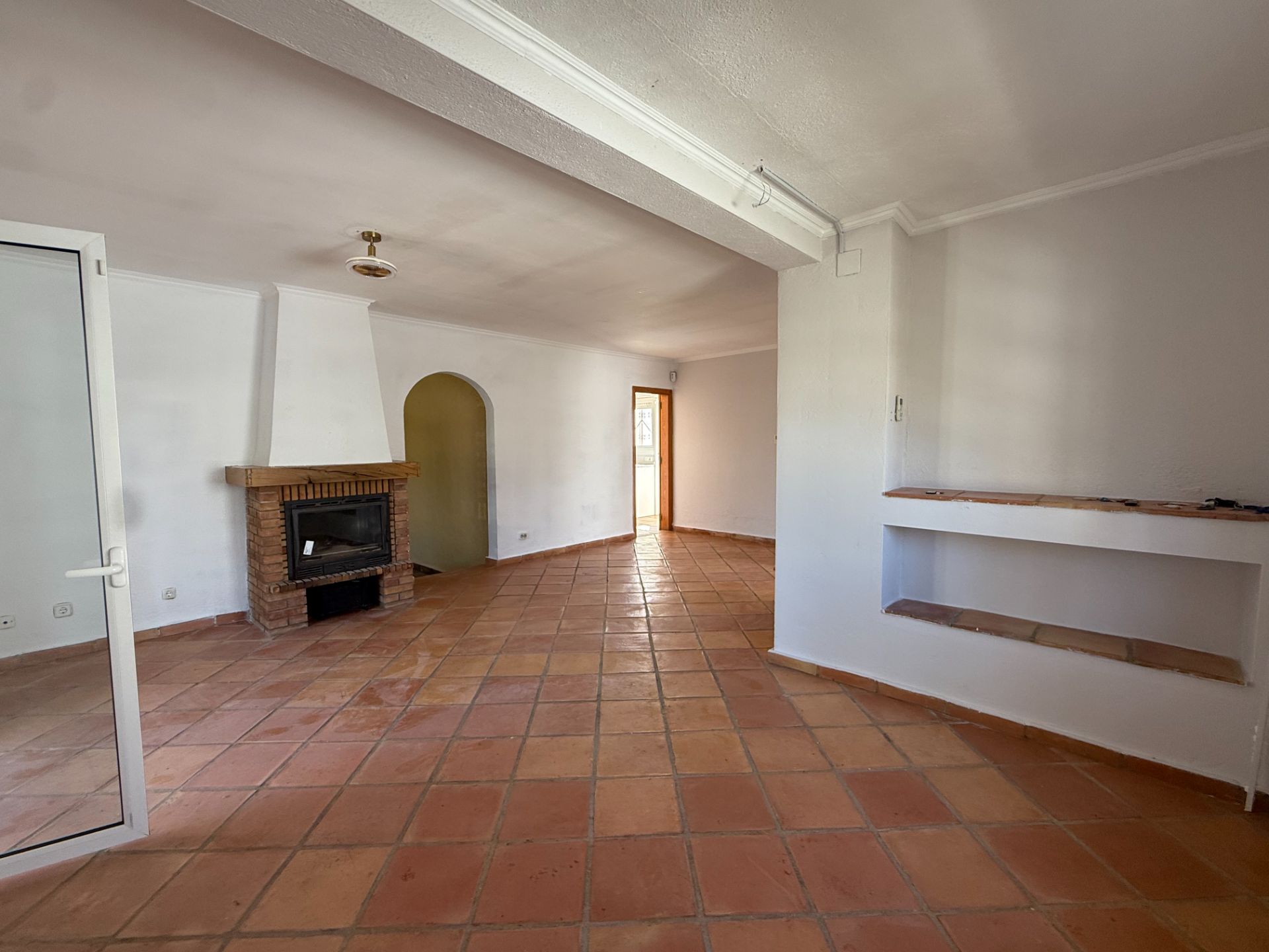 Chalet Independiente con Dos Viviendas - Oportunidad de Inversión en Zona de Playa - Image 14